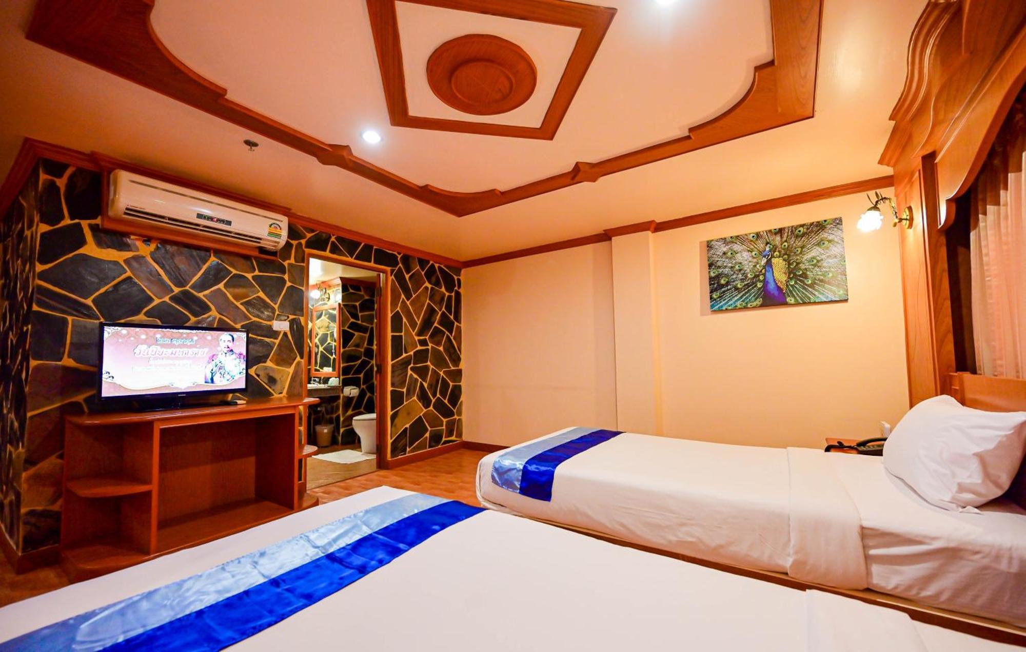 Complex Hotel Patong Dış mekan fotoğraf