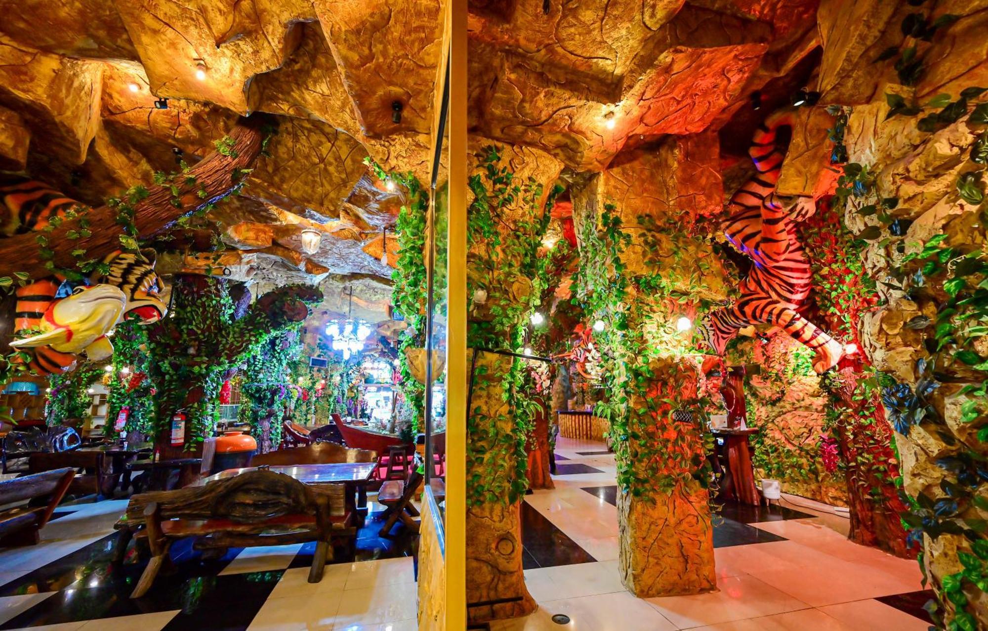 Complex Hotel Patong Dış mekan fotoğraf